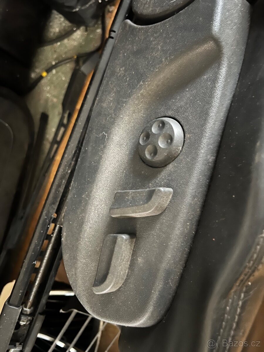 Soubor nahradnich dilu Audi a6 c6 allroad - 13