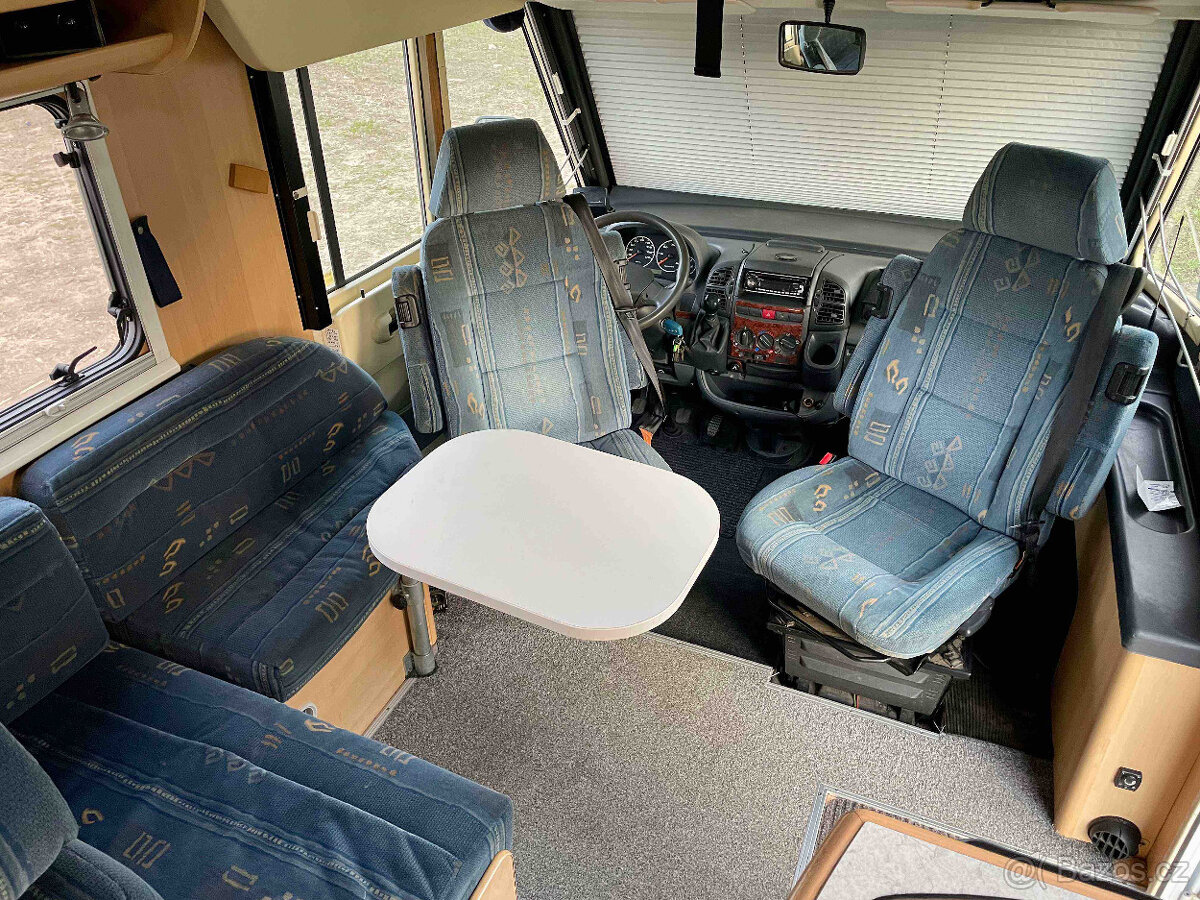 Integrovaný obytný vůz Dethleffs Esprit - 13