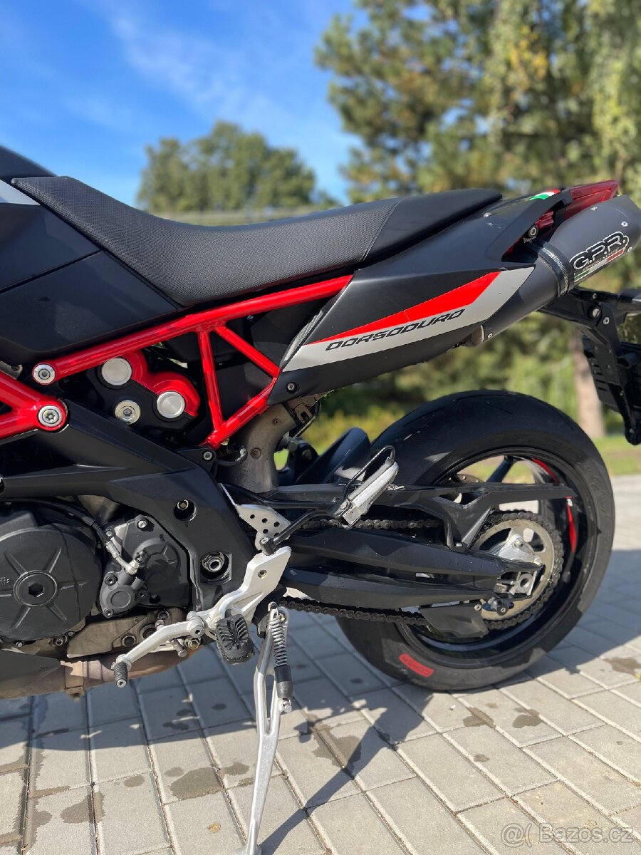 Aprilia Dorsoduro 900 - 13