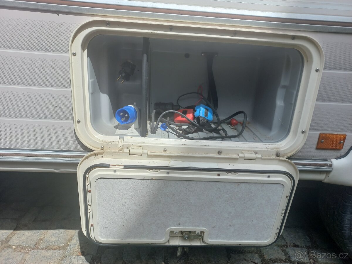 Prodám karavan - 13