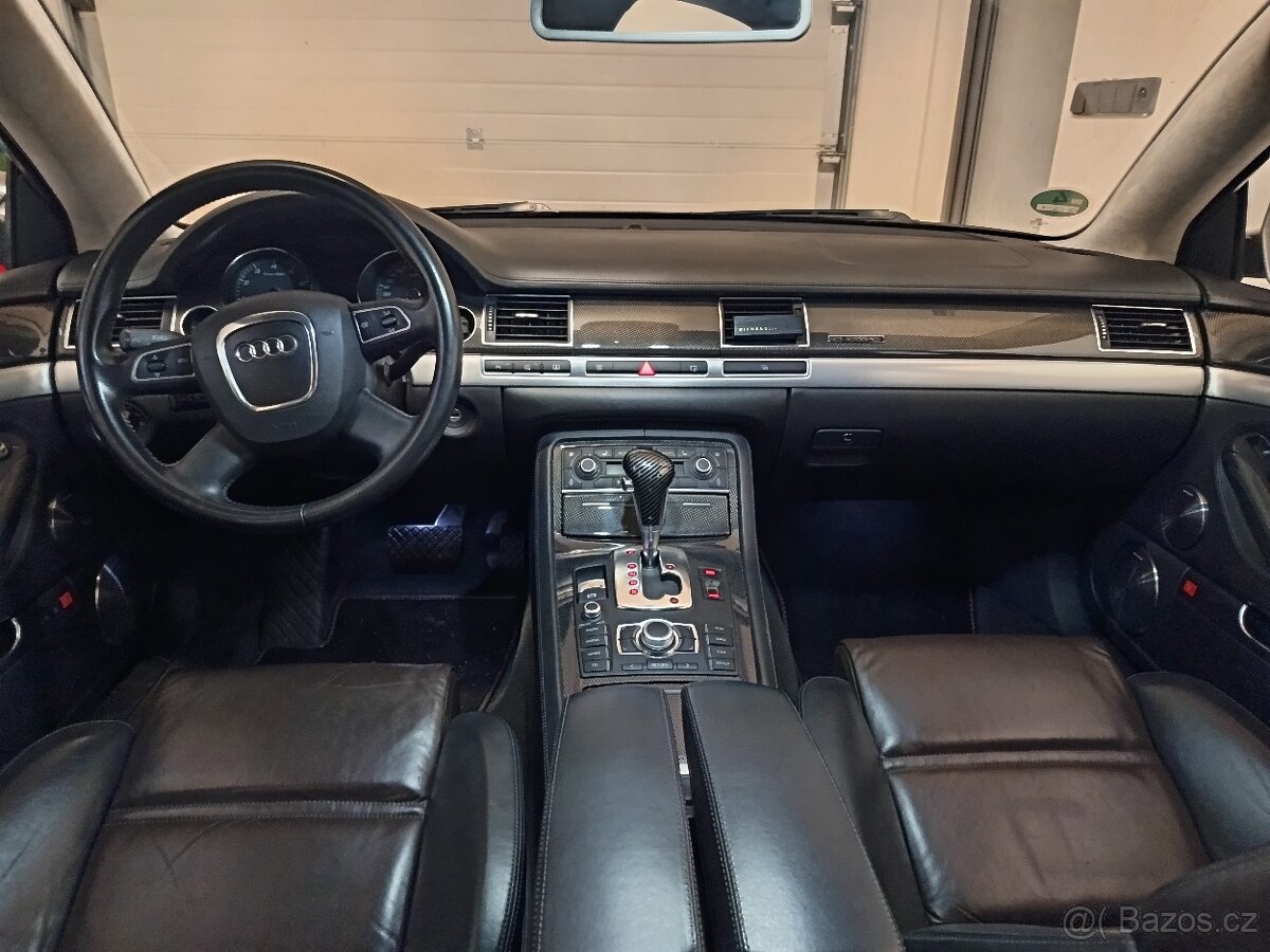 Audi s8 v10 sběratelský kousek - 13