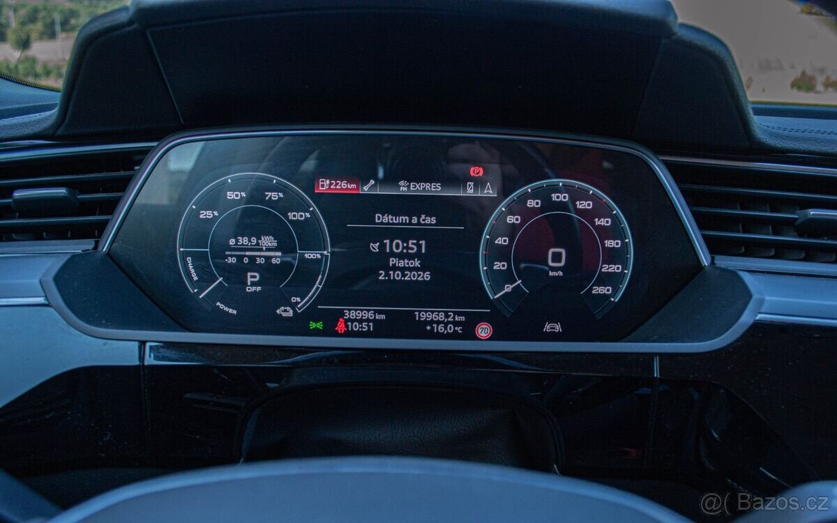 Audi E-tron 50 Quattro 230kw - 13