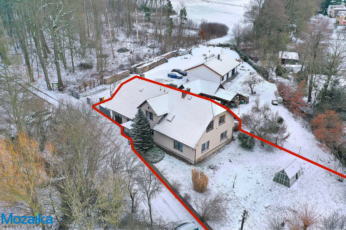 Velký rodinný dům u lesa na okraji Letohradu, ul.Taušlova. - 13