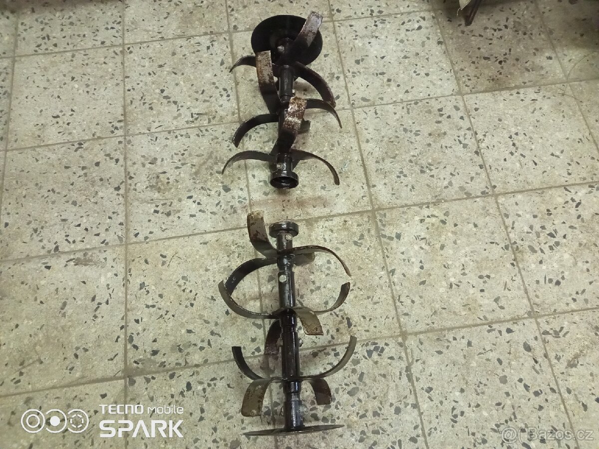 Prodám zahradní kultivátor Maufild - 13