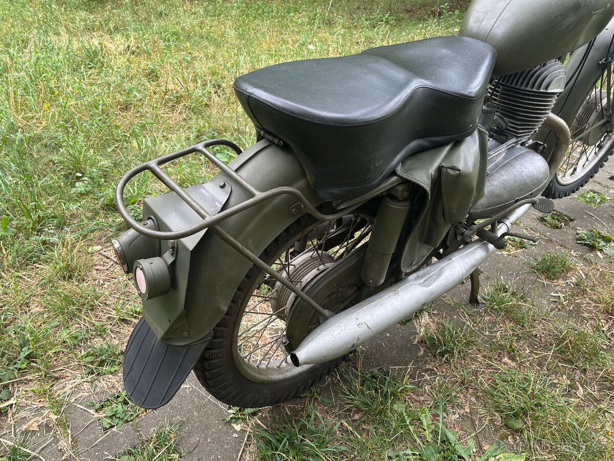 Jawa 250/579 Švéd (Libeňák) s TP - 13