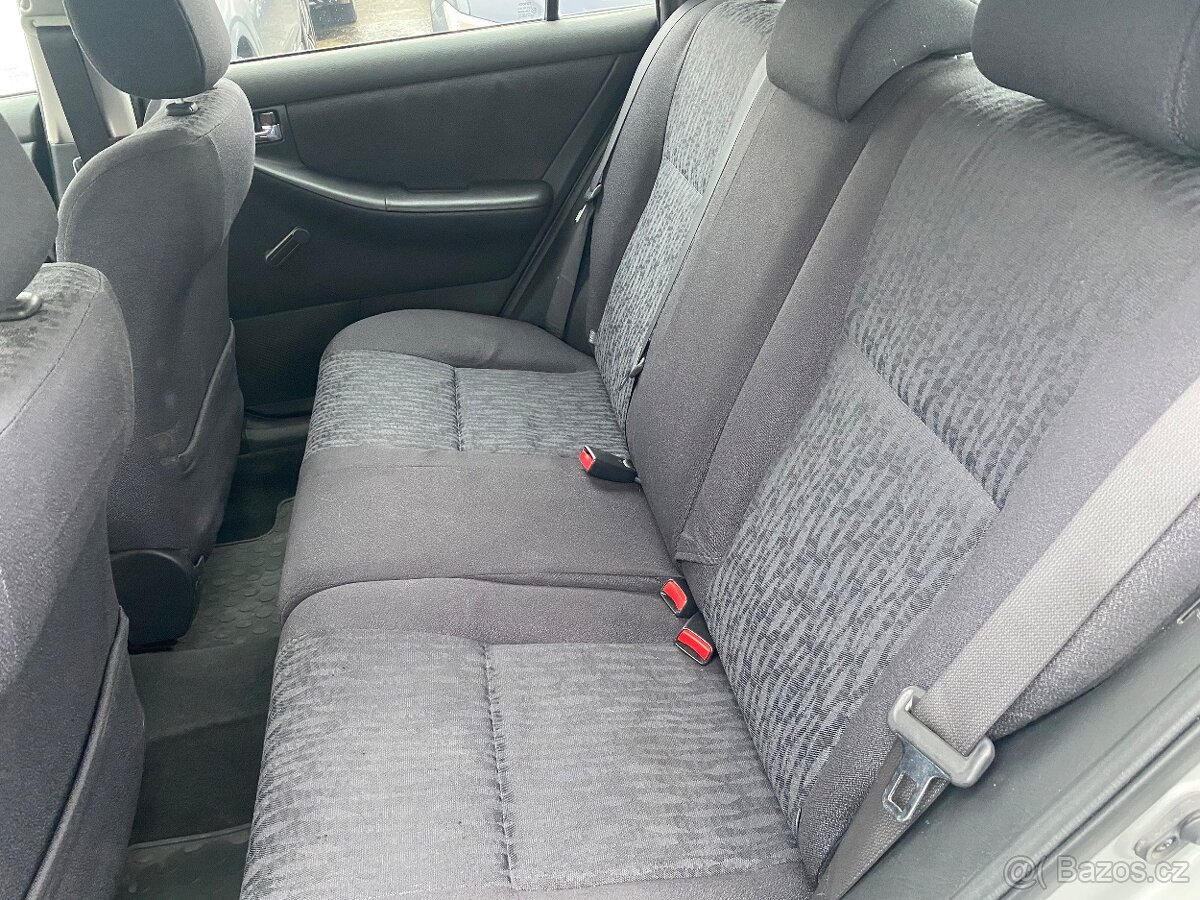 Toyota Corolla 2.0 D4-D 66 kW - 13