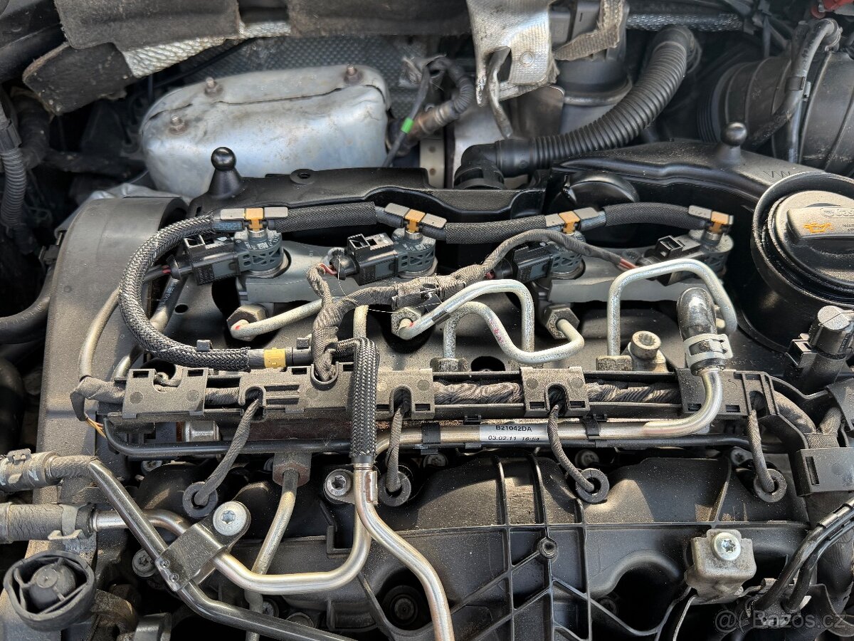 passat b7 kombi 2.0tdi 103kw dsg 2011 - 13