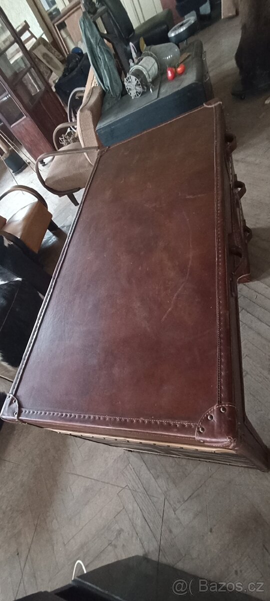 Psací stůl do prostoru kožený top model - 13