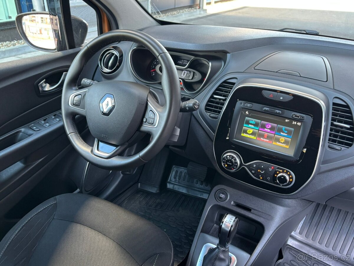 Renault Captur 1,3 TCe Limited AT ČR - 13