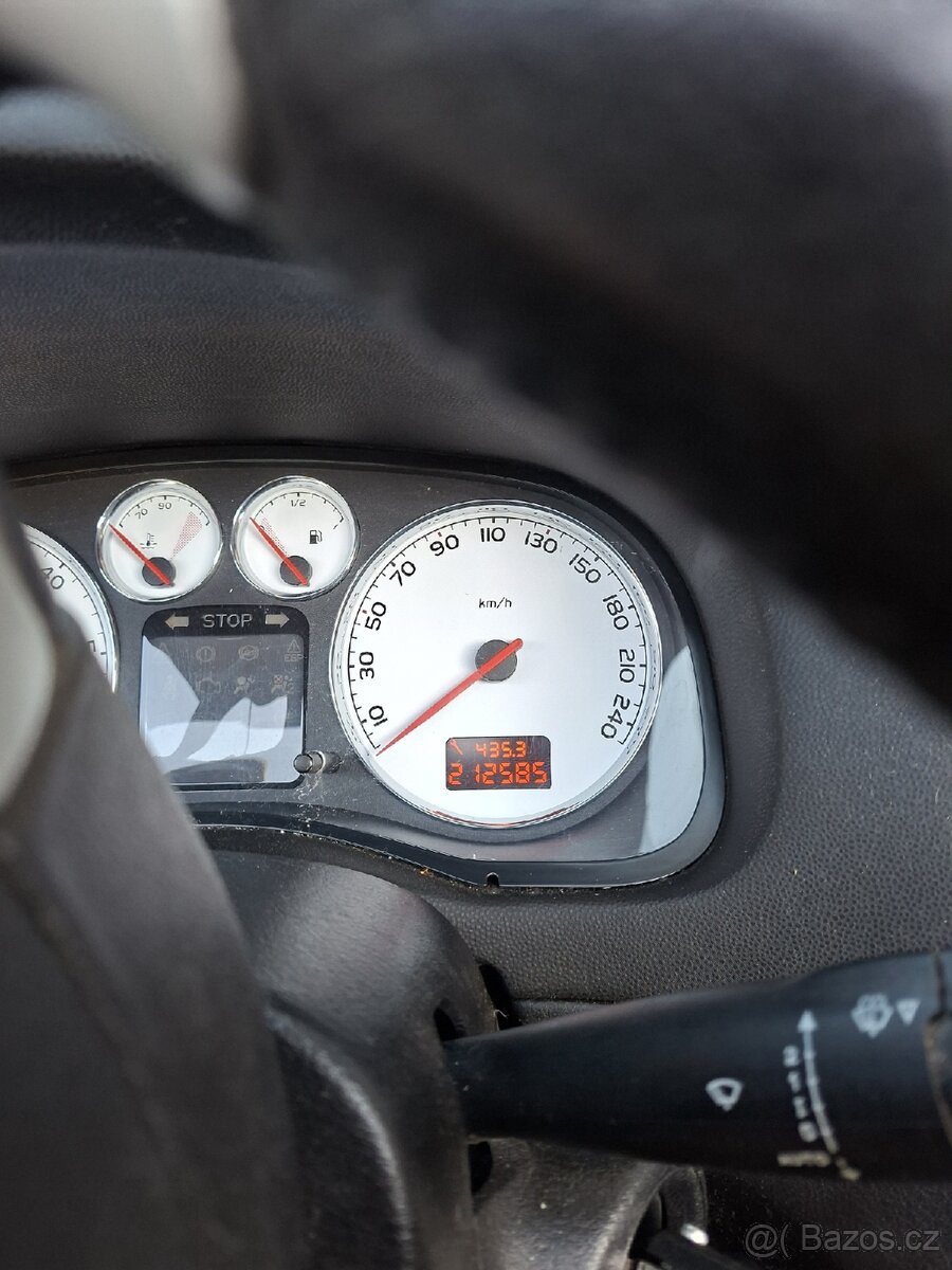 Peugeot 307 cc - 13