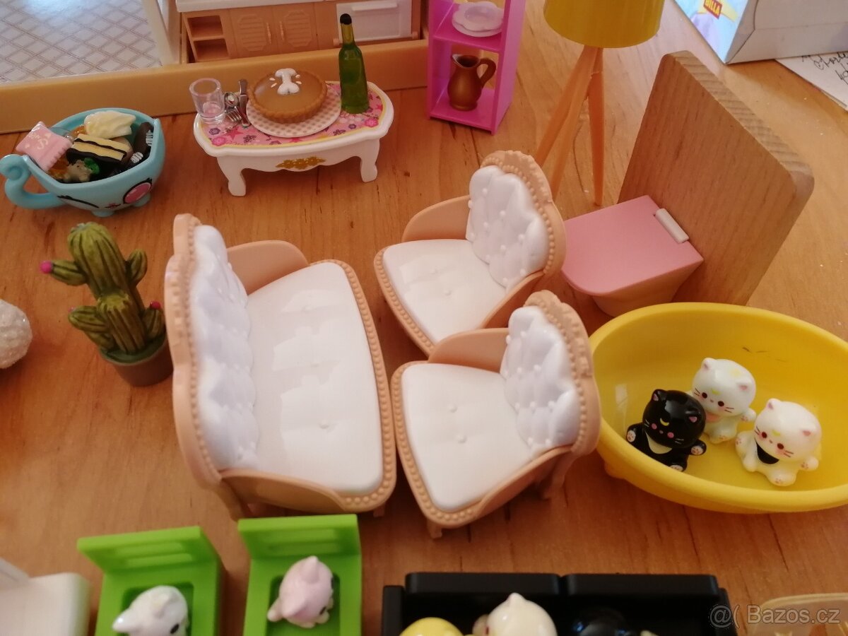 Domeček pro L. O. L. panenky - 13