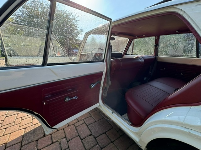 Simca 1301 Špeciál - 13
