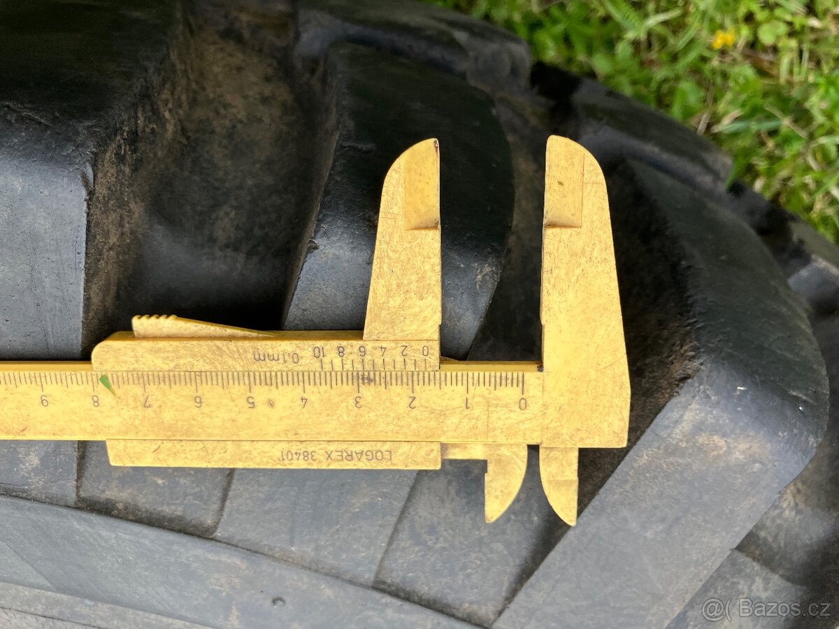 Pneumatiky 10,50 x 16 - 13