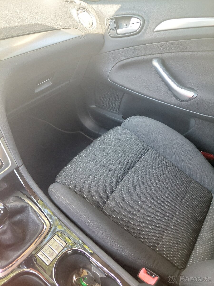 Ford mondeo mk4 - 13