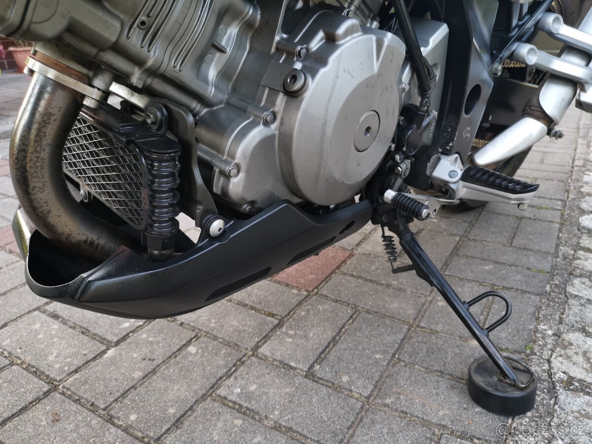 Suzuki DL1000 V-Strom K5 - 13