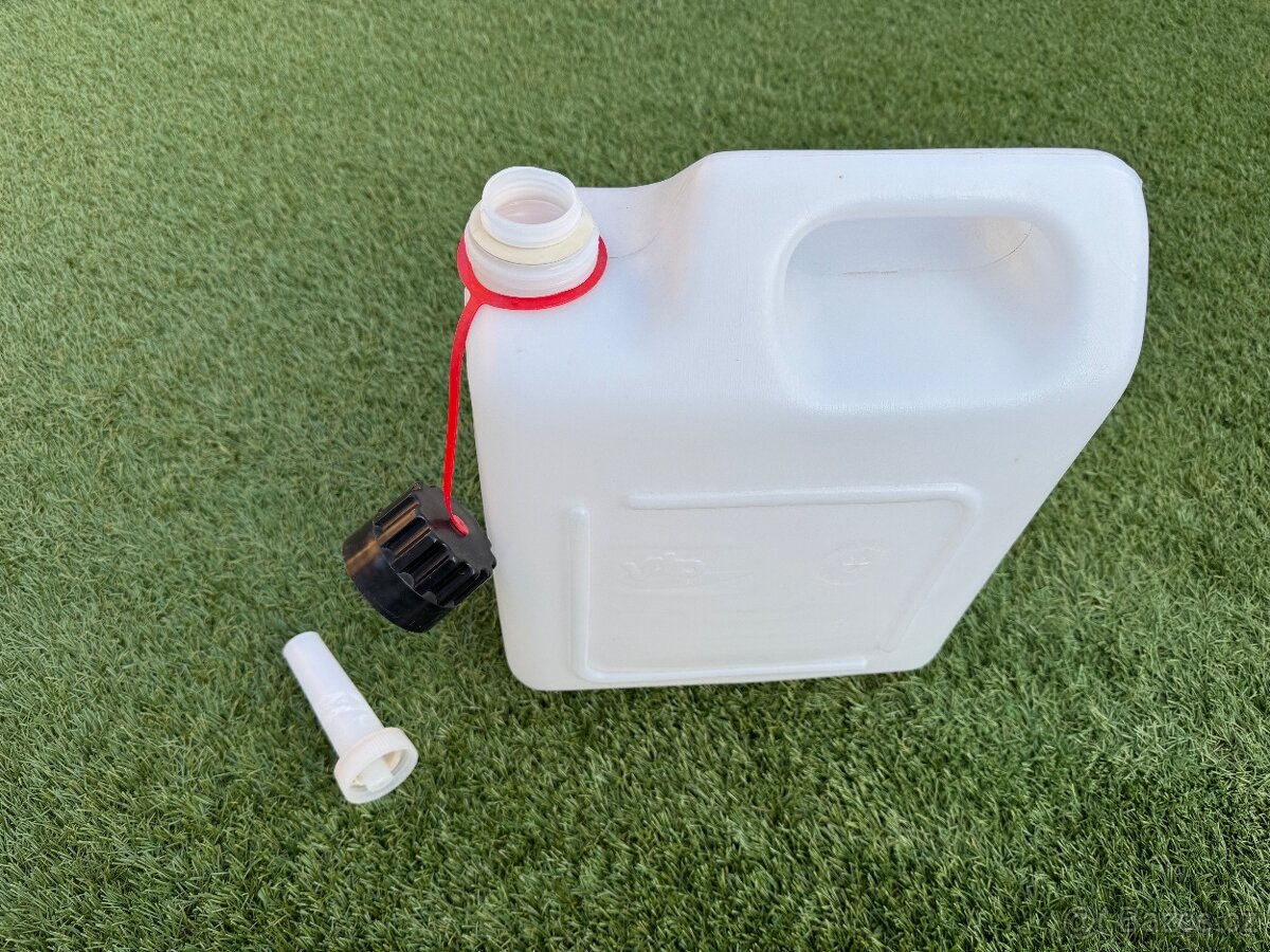 Plastový kanystr 10litrů PERFEKTNÍ STAV - 13