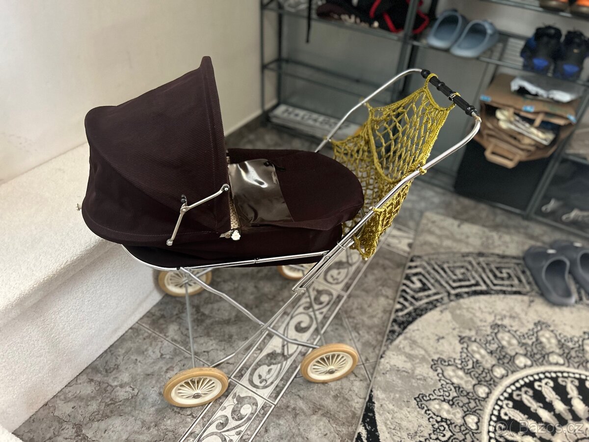 Kočárek pro panenky z roku 1983 (pro sběratele) - 13