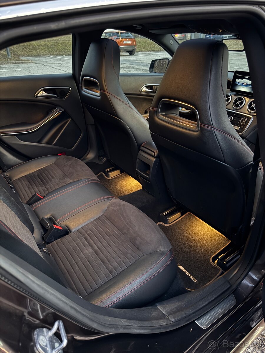 Mercedes-Benz CLA 200d - 13