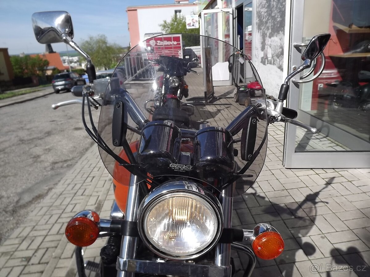 Honda VF 750C Magna - 13