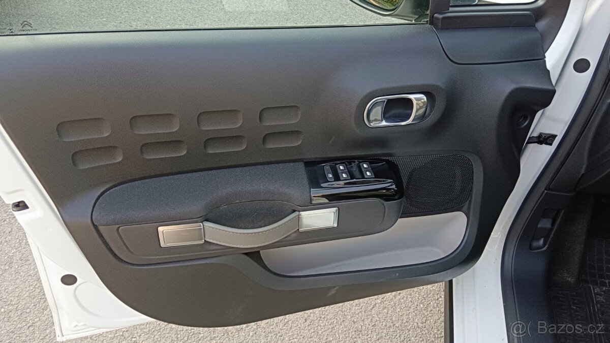 Citroën C3 1.2 I 61 KW - 13