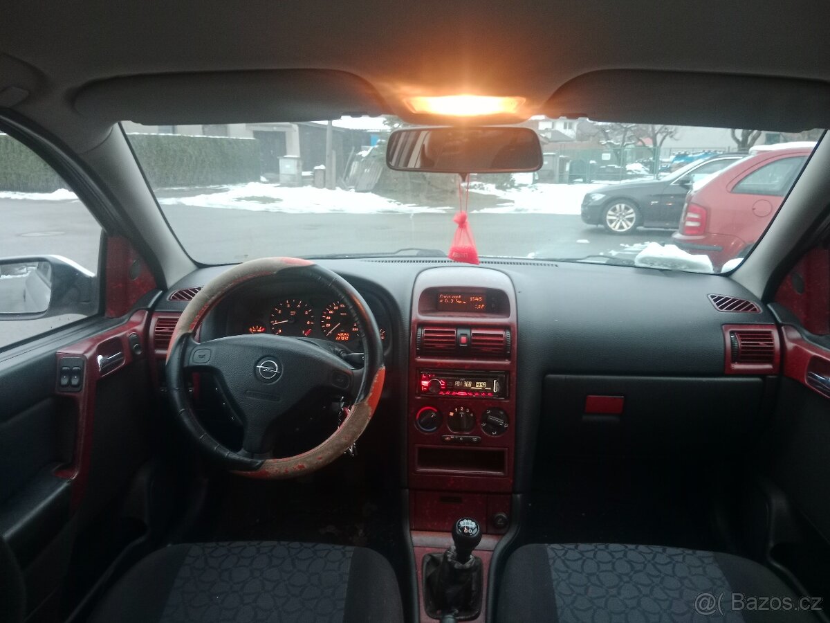 Opel Astra g 1.6 16v - 13