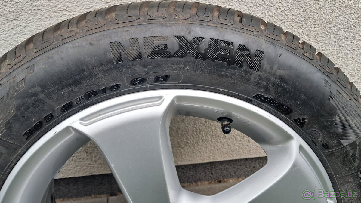 Prodám original celoroční alukola VW 205 55 16 5x112 - 13