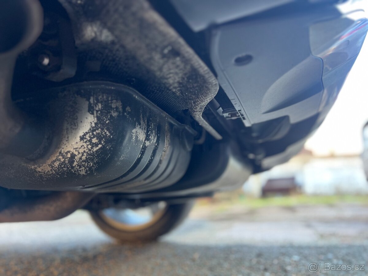 Mercedes-Benz GLE 350 CDI 2016, 1. Majitel, původ ČR , DPH - 13