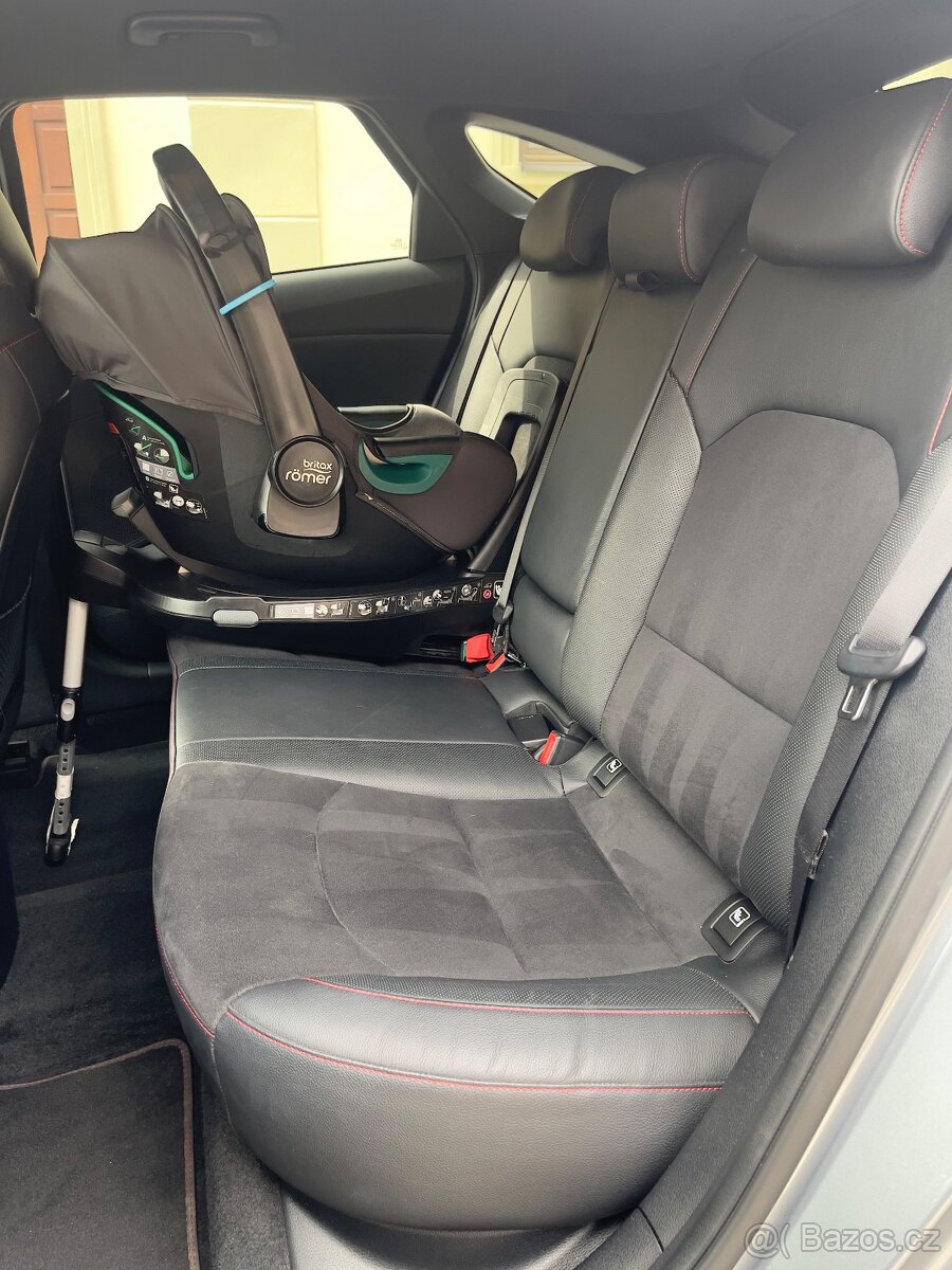 KIA ProCeed GT 1.6 T-GDi 150Kw A/T - 13