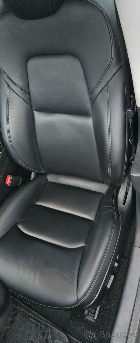 Tesla Model 3 Standard Range Plus RWD 2020 - 13