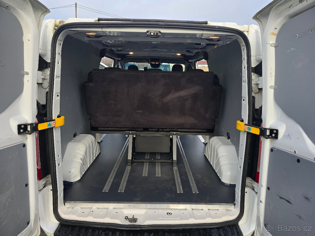 FORD TRANSIT CUSTOM L2, 5 MÍST, 2 MÍSTA NA SPANÍ - 13