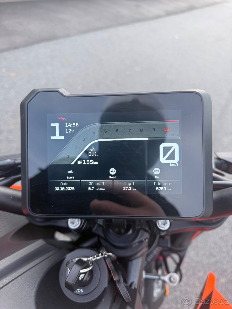 KTM 990 DUKE 2024 - 13