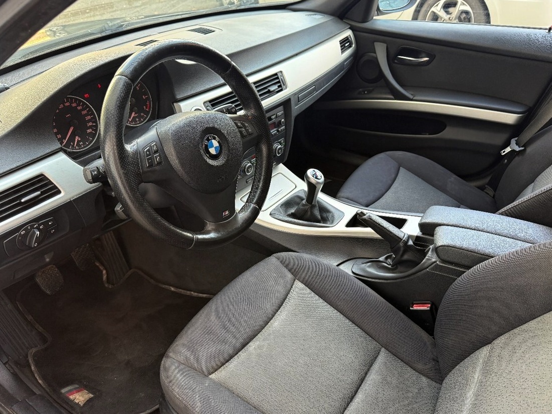 BMW 320i 110kW 2007, ALU, KLIMA, MANUÁL, PARKSYST, CEBIA - 13