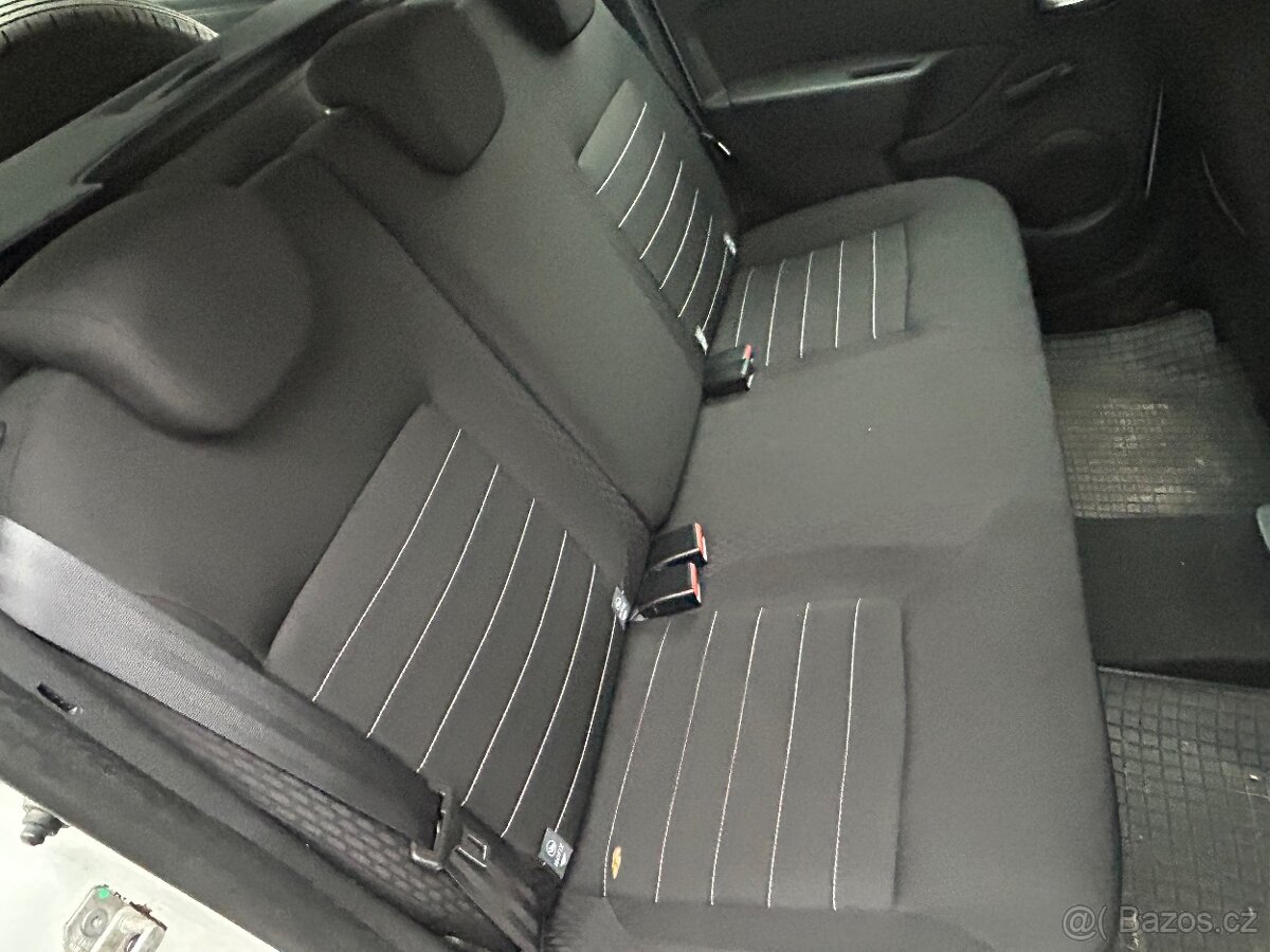 Dacia Logan MCV Arctica 1.0Sce 5/2020 ČR 1maj prav.servis - 13