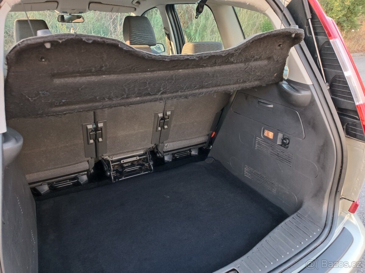 Prodej Ford c - max - 13