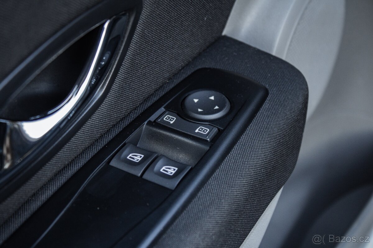 Renault Mégane 1.6 16V Expression - 13