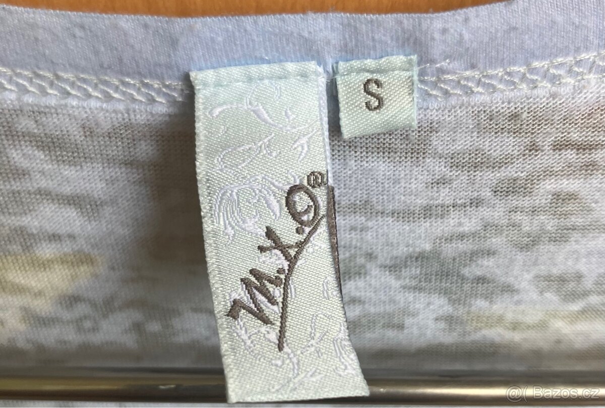 Kusy oblečení - 13