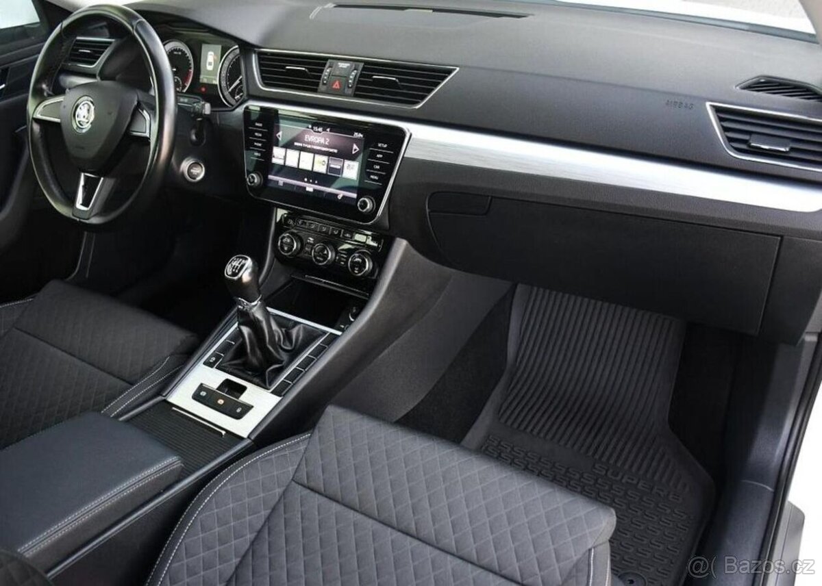 Škoda Superb 2,0TDi TAŽNÉ PRAV. SERVIS ČR - 13