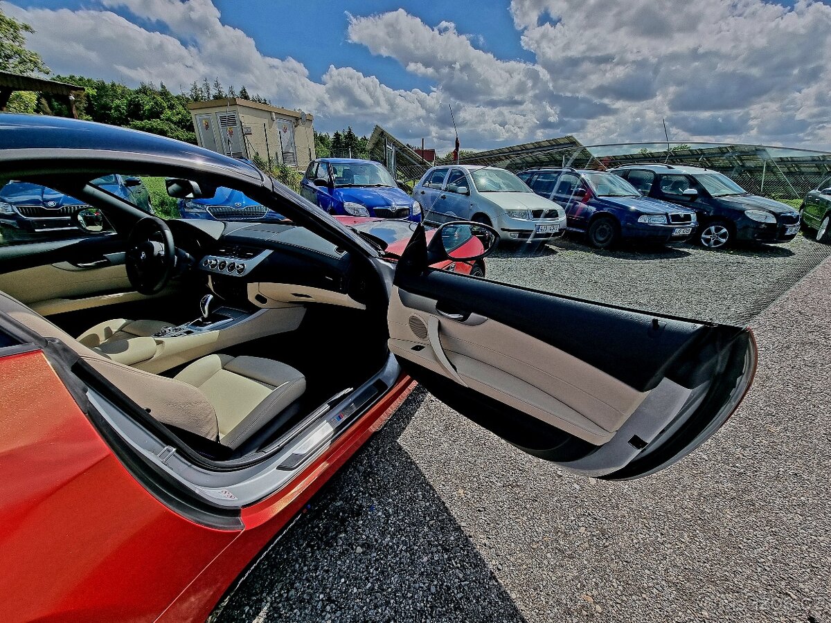 BMW Z4 3,5 is,sDrive 250KW,nová STK - 13