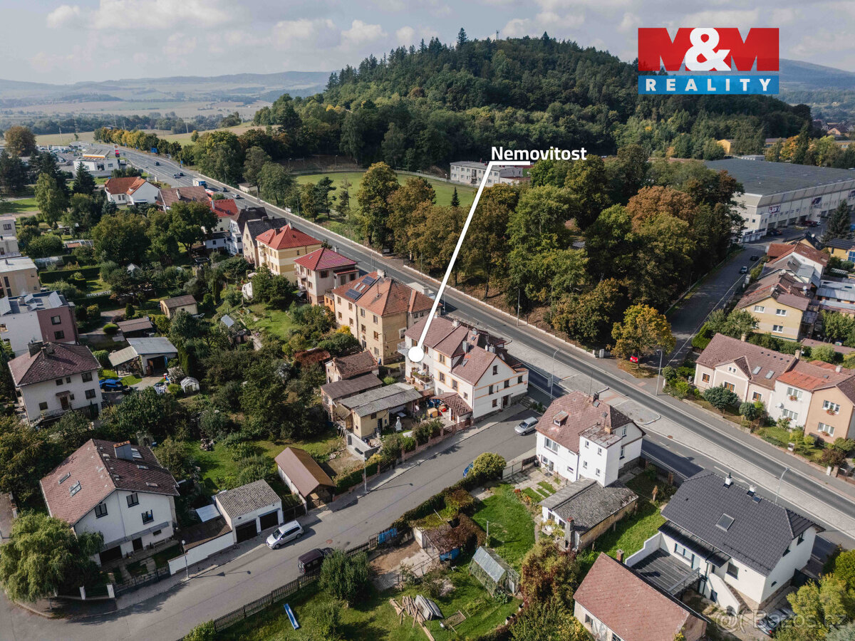 Prodej 1/2 rodinného domu, 85 m², Klatovy, ul. Domažlická - 13