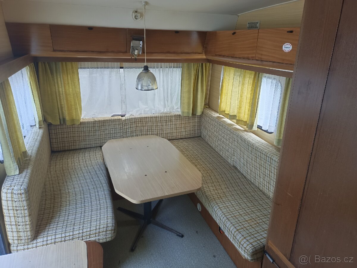 Hymer Nova+sluneční clona - 13