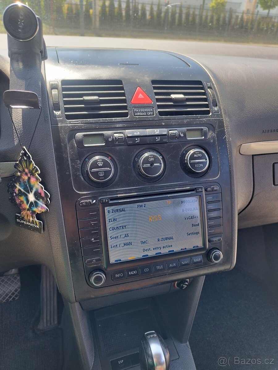 VW TOURAN - 13