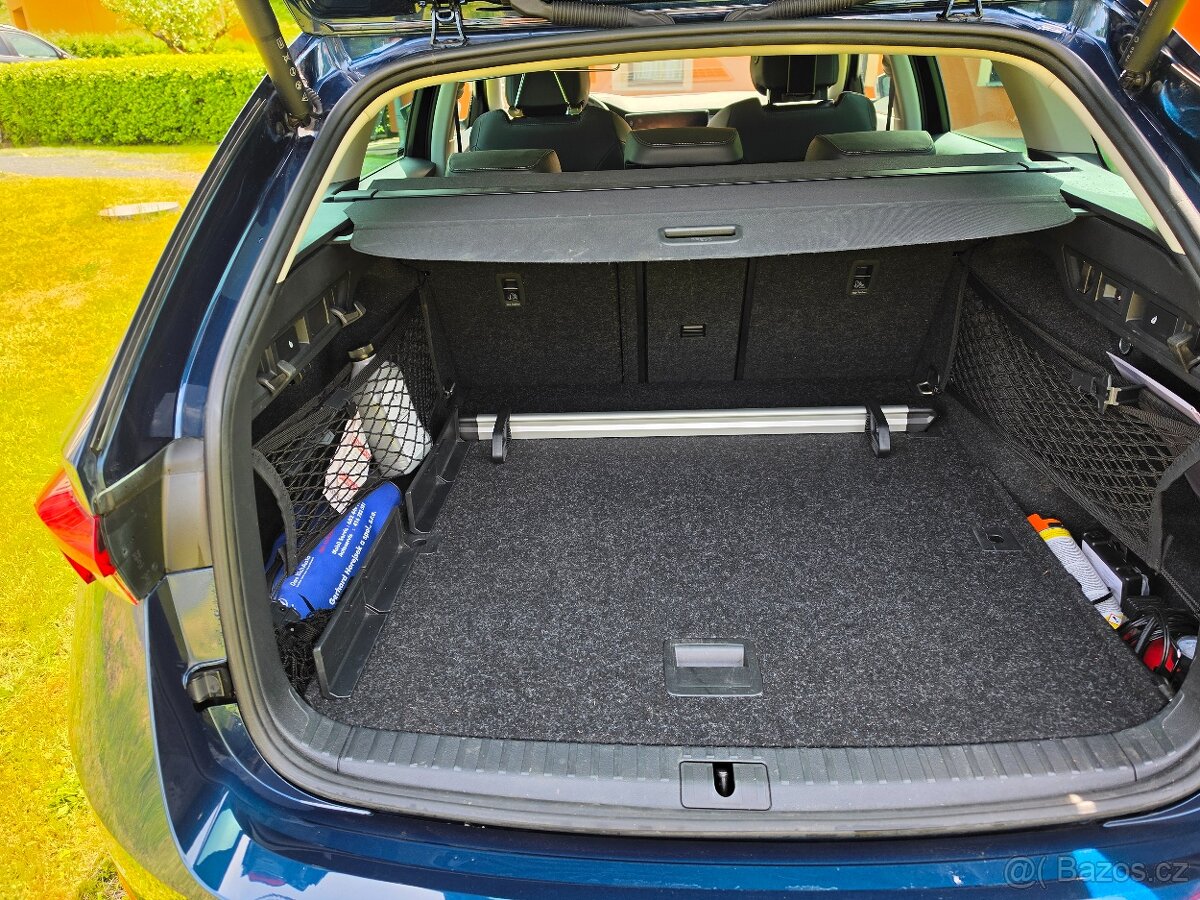 Prodám Škoda Octavia Scout - 13