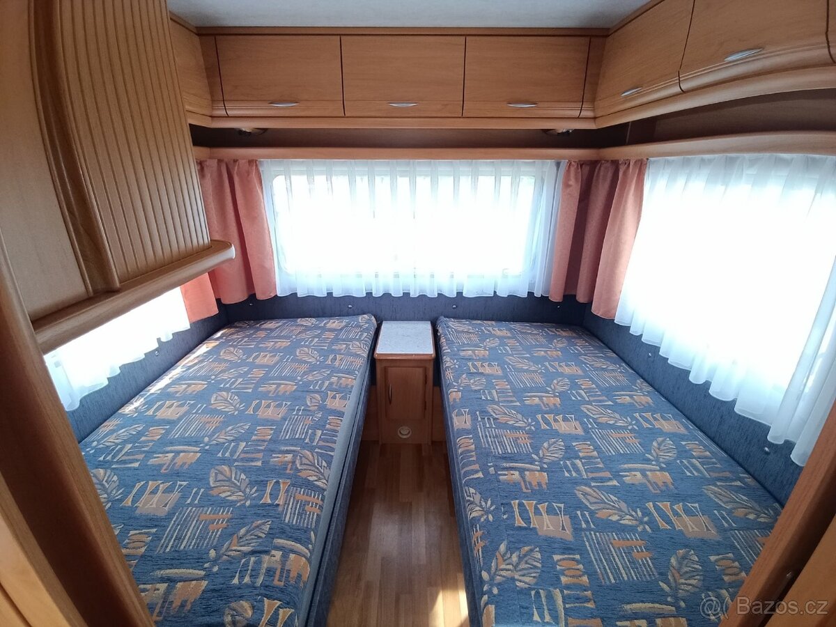 WILK pro 4. Mover. Pevné postele. Rok 2002. 100km/h - 13