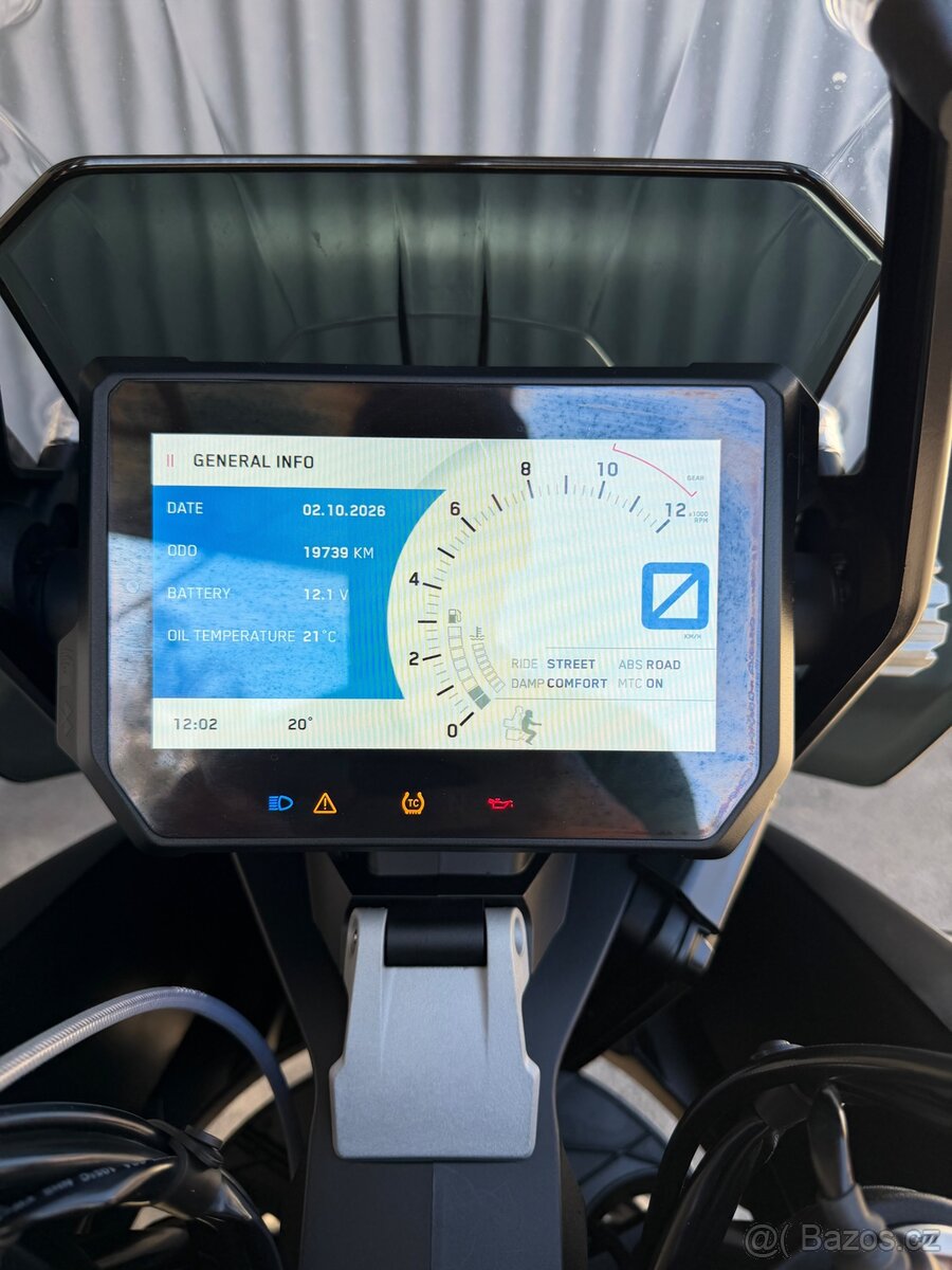 KTM 1290 Adventure S - 13