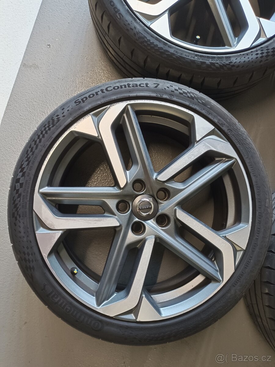 Volvo V40 CC 7,5x19 ET50 - 13