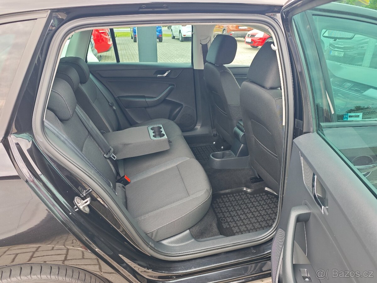 Rapid Spaceback Ambition 1.6TDI 66kW DSG - 13