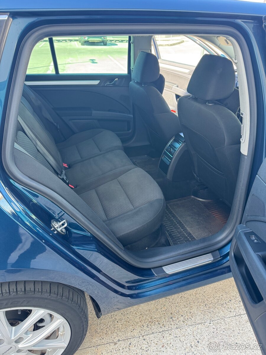 Škoda Superb Combi/2.0TDI 125kW/DSG/2012 - 13