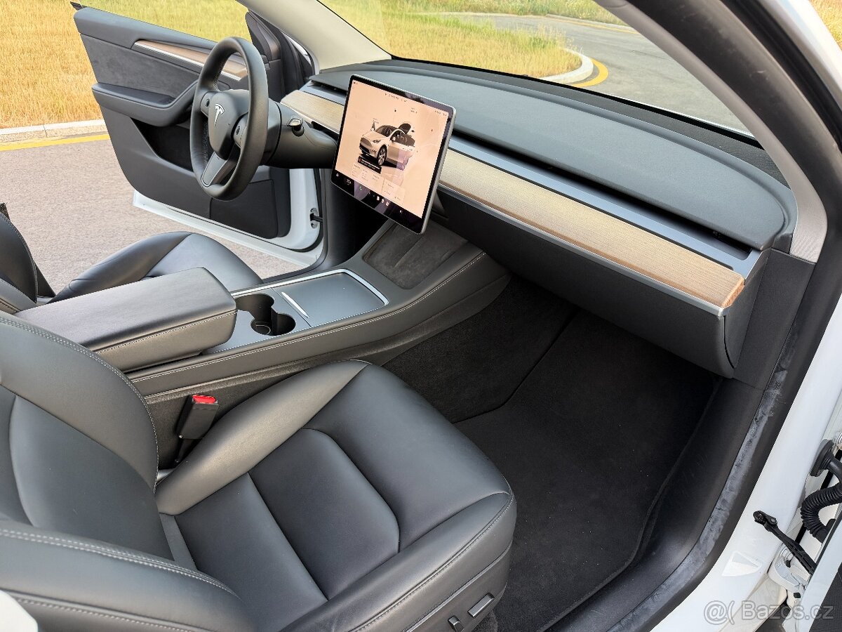 Tesla Model Y Long Range 4WD / SoH 91 % - 13