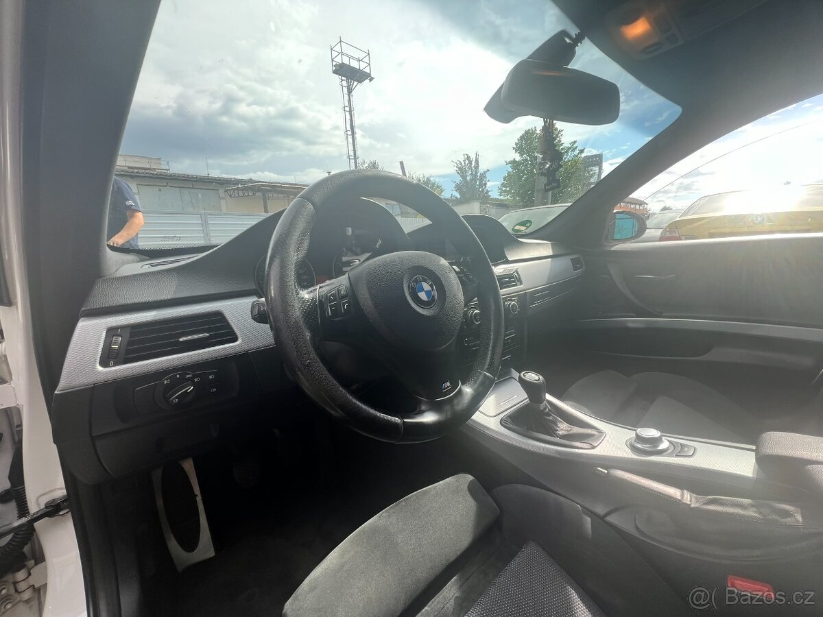BMW E91 330i N53, M-Paket, manuál, alcantara - 13