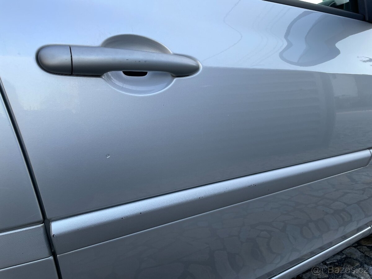 Renault clio 3 (2012) 1.2 16V/55 kW (NOVÉ rozvody) - 13